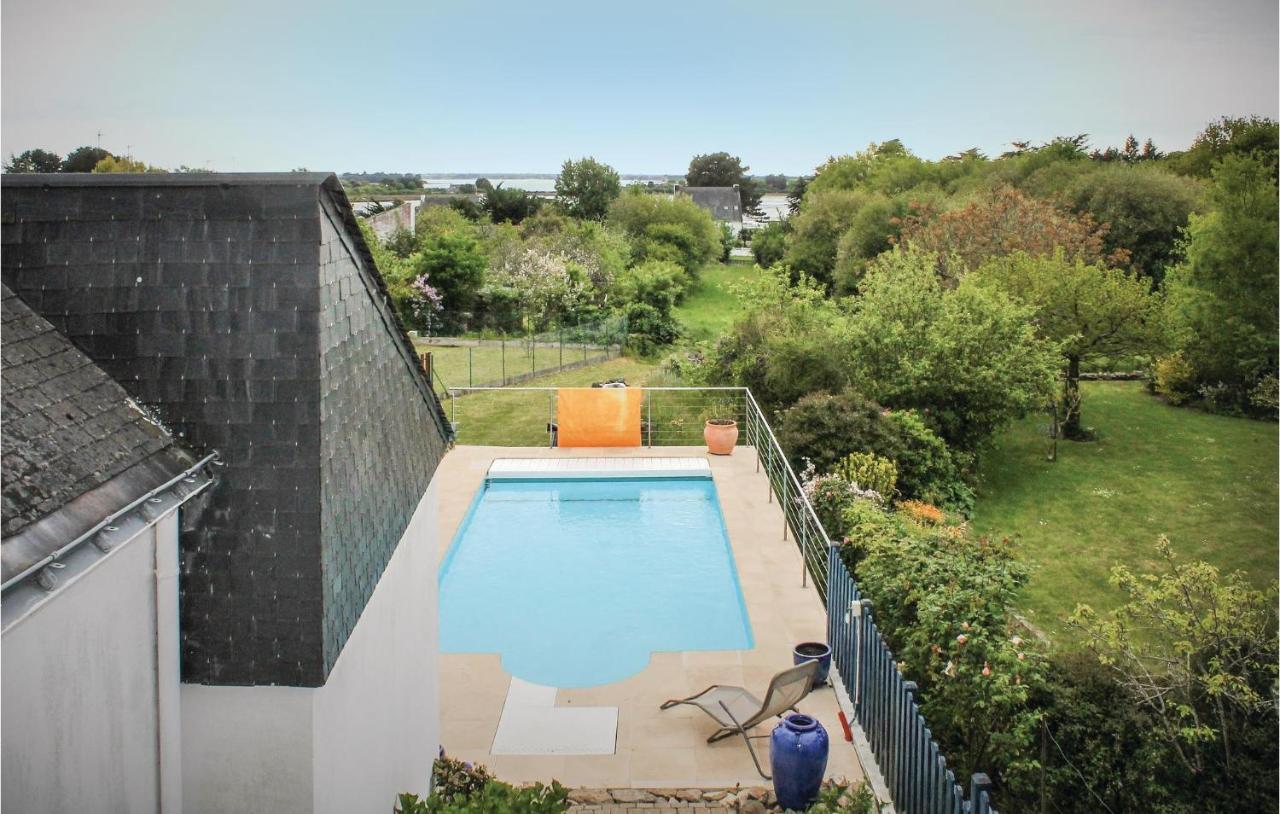 Lovely Home In Cadouarn With Wifi Séné Exteriör bild